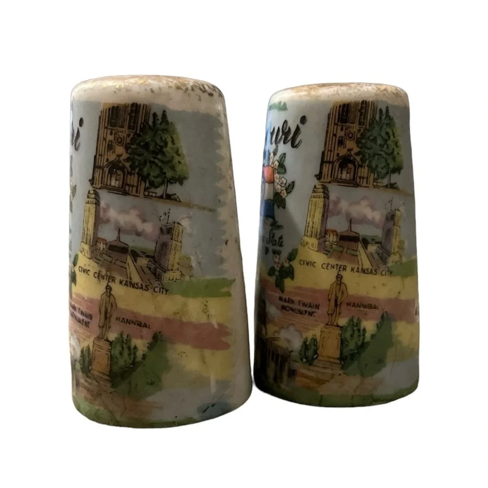 Vintage Missouri Landmark Salt and Pepper Shakers